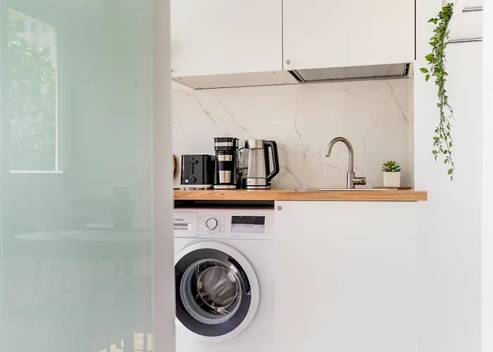 Deda Studio W. Smart Tv - Ac - Washing Machine